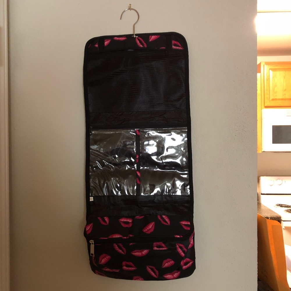 Hanging Makeup Bag